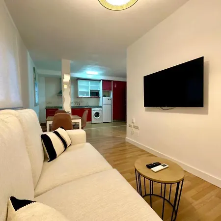 Santa Lucia 1 Bedroom Apartment *